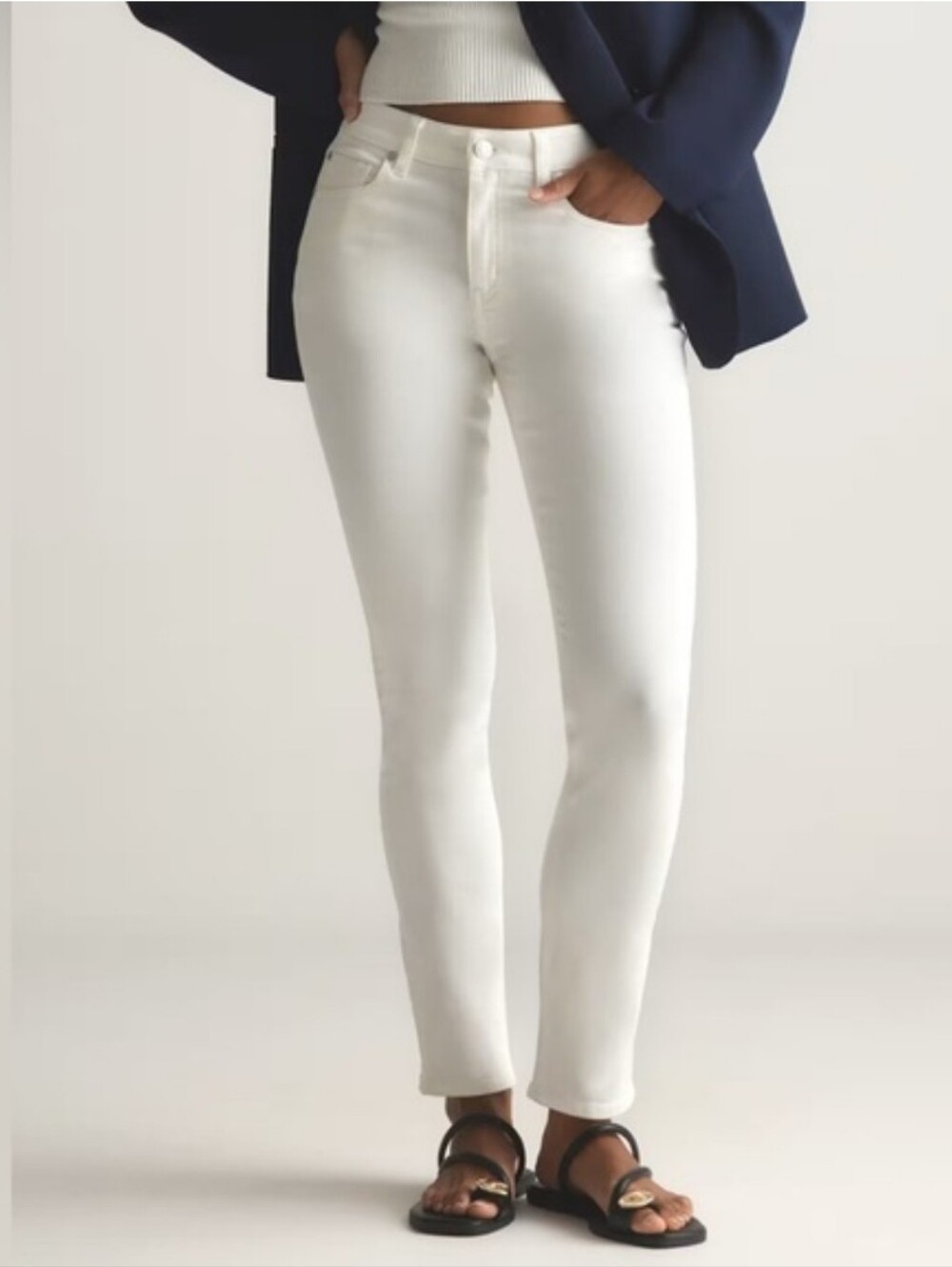Quince Luna Stretch Slim Straight Jeans Cloud White Size 29 Stretchy Neutral